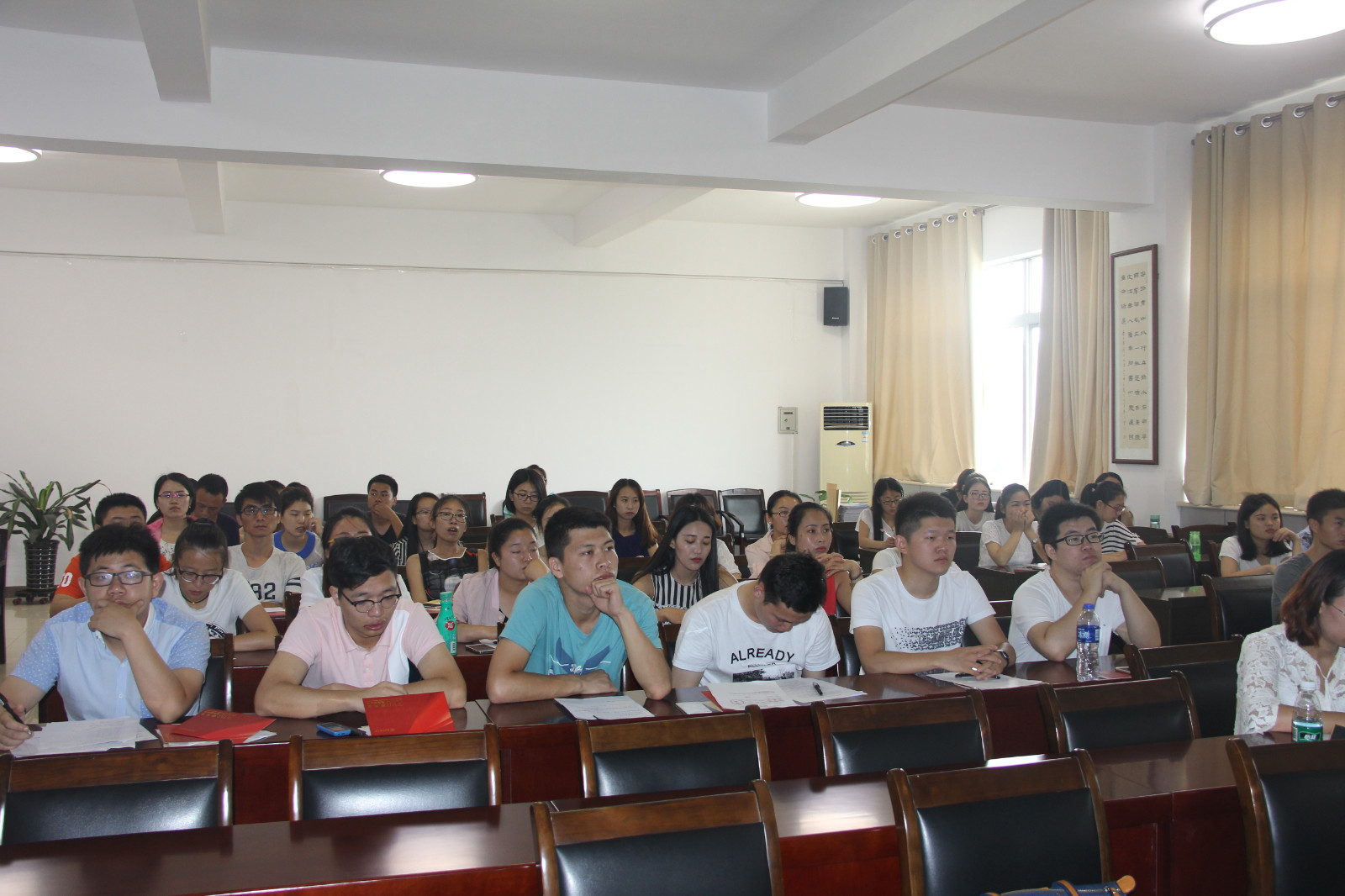 IMG_4437.JPG IMG_4437.JPG